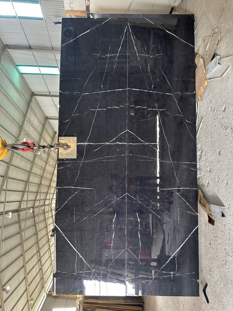 S01.22 - Nero Trueno - 3200x800x15